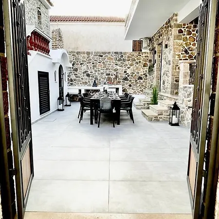 Trocadero Luxury 4* Ermioni