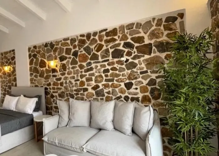 Trocadero Ermioni Suites Appart hôtel Hermione