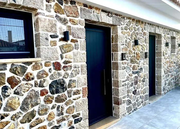 Trocadero Ermioni Suites Hermione