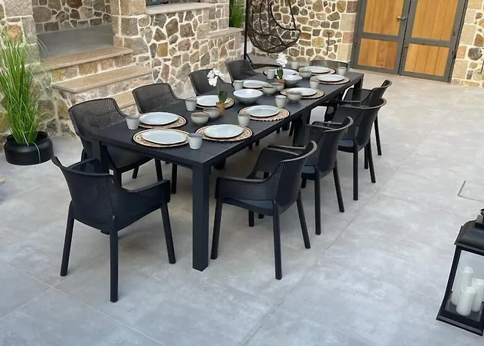 Lägenhetshotell Trocadero Luxury 4*