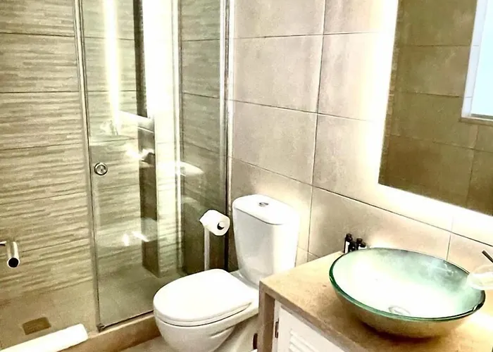 Trocadero Luxury Ξενοδοχείο με διαμερίσματα