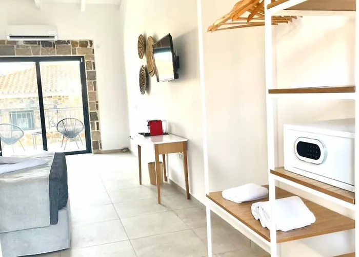 Trocadero Luxury Ξενοδοχείο με διαμερίσματα Ερμιόνη